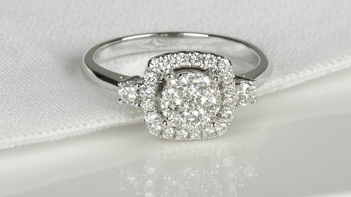 The Ultimate Bridal Jewelry Guide: <br/>Every Piece a Bride Needs on Her Wedding Day