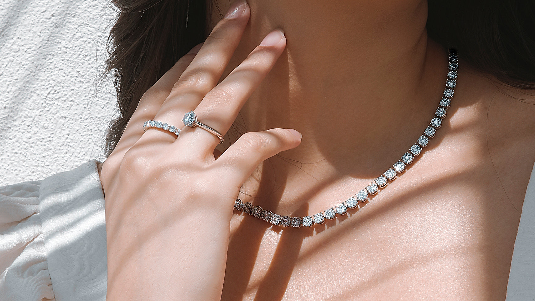 The Ultimate Guide to Styling Diamonds for the Philippine Climate: Outfits for Every Cut & Setting